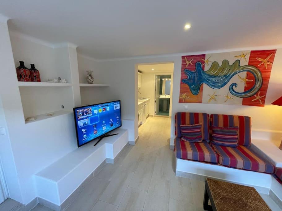 Studio With Private Swimming Pool And Garden Cascais Exterior foto